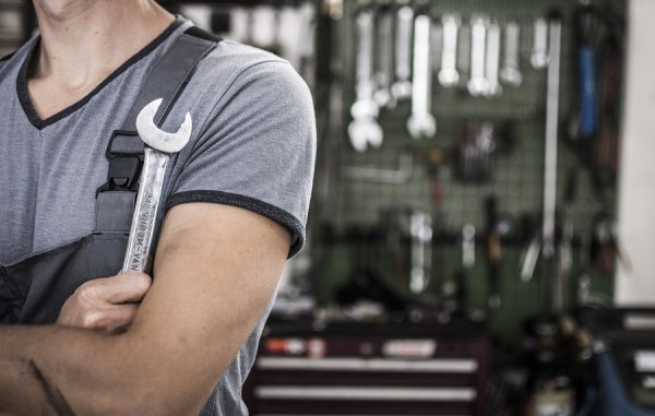 Man holding screwdriver